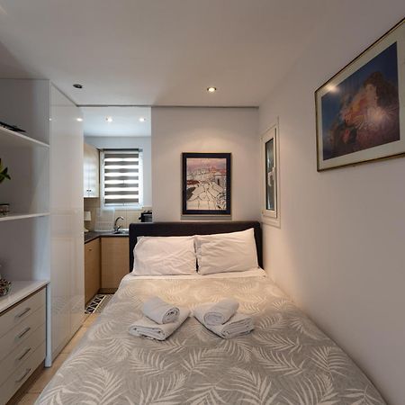 Tiny Apartment In The Centre Of أثينا المظهر الخارجي الصورة